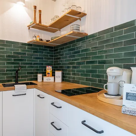 Butler Skyline Netflix Augsburg